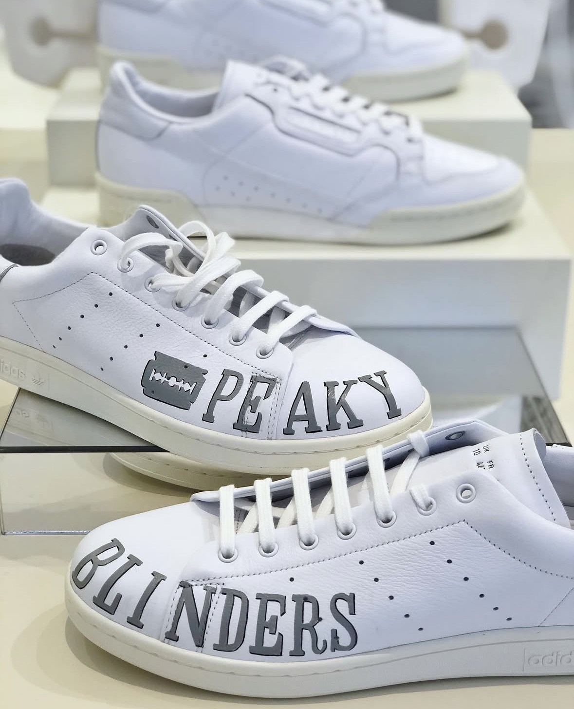 Superstar painted with 'Peaky Blinders'