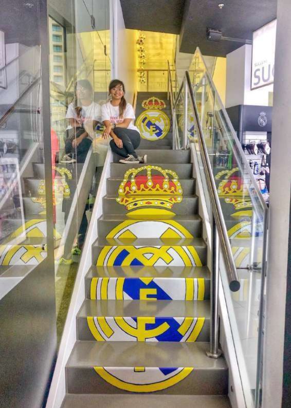 Real Madrid Café, JBR, Dubai — photo 1
